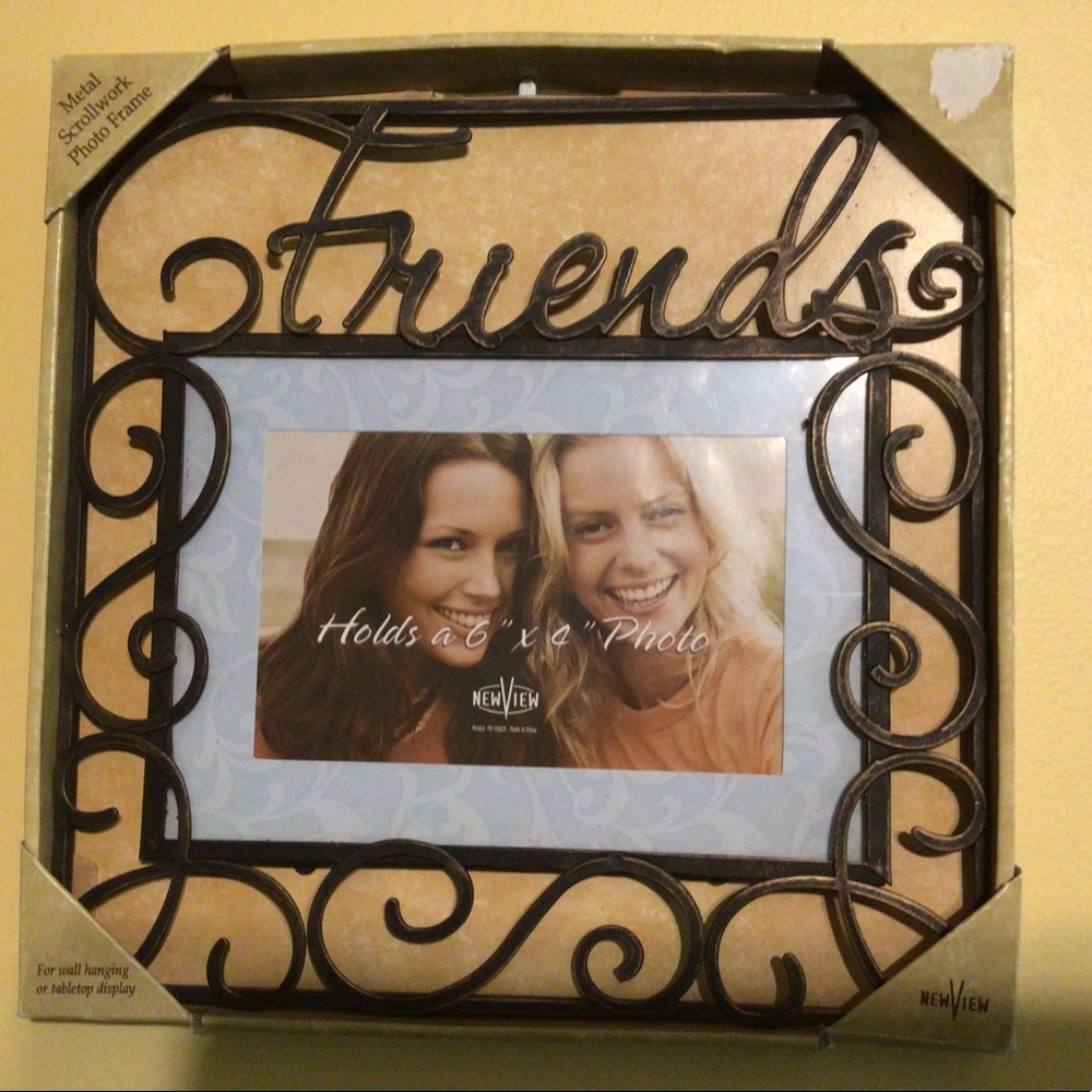Metal Scroll Photo Frame